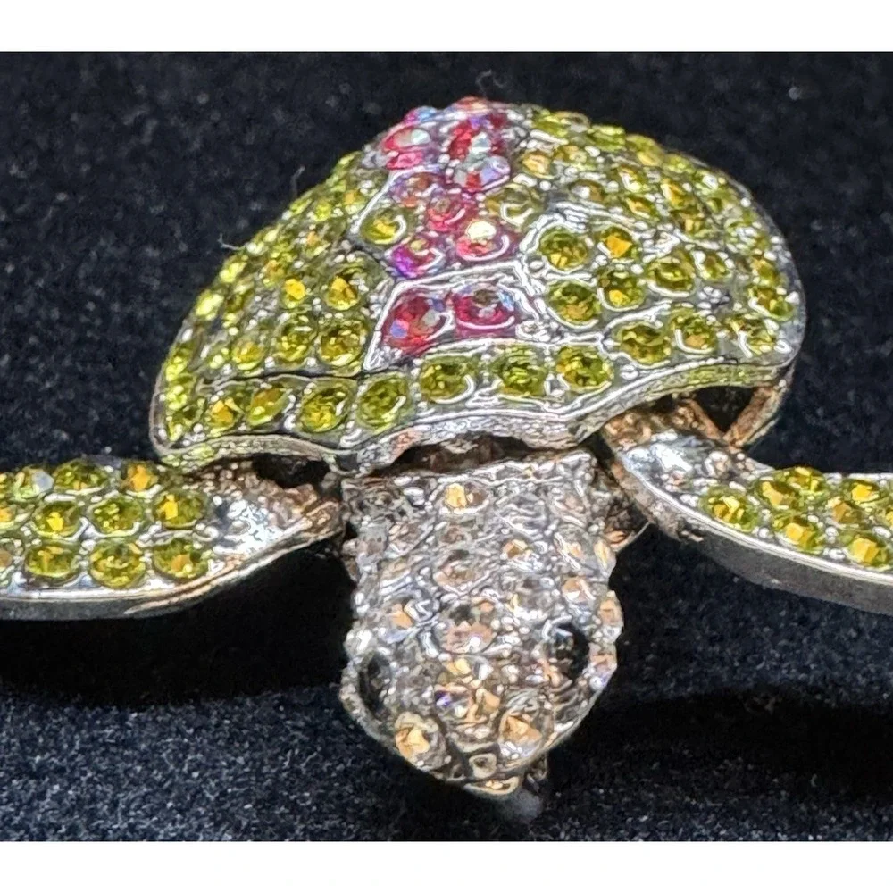 Vintage Sea Turtle Rhinestone Brooch Green Pink Crystal‎ Figural Animal Jewelry